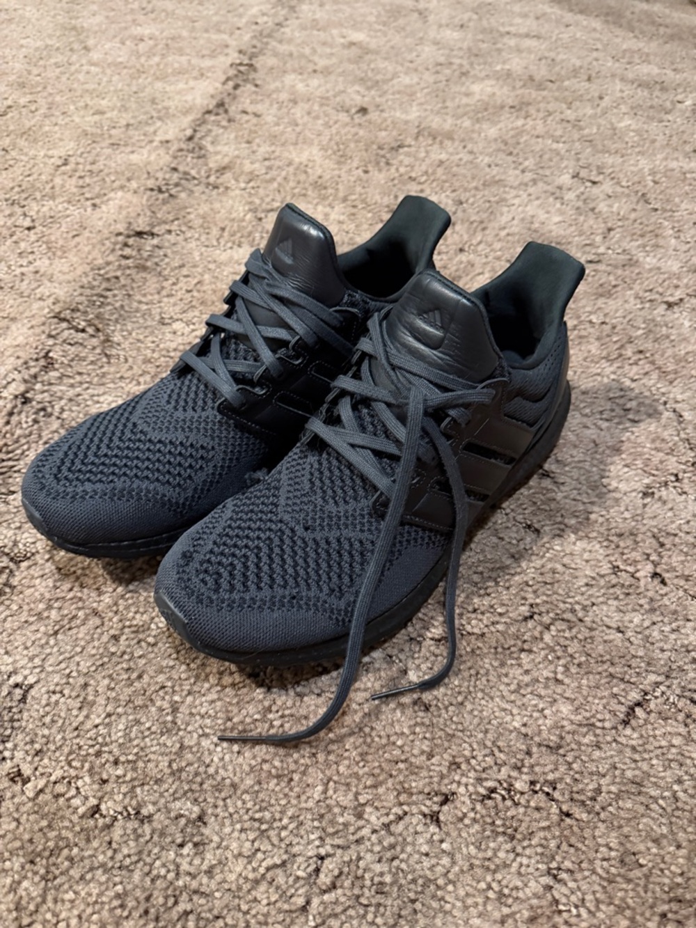 Men’s adidas sneakers